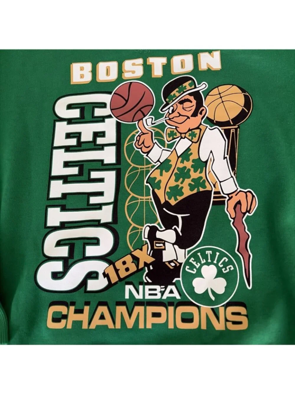 Old Navy NBA Boston Celtics Pullover Sweater NWT 8 Medium Boys